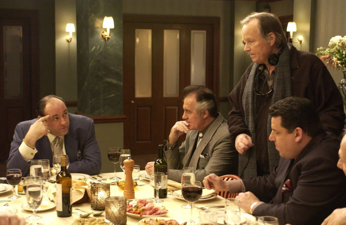 Кадр 3 из сериала Клан Сопрано 3 сезон (2001)