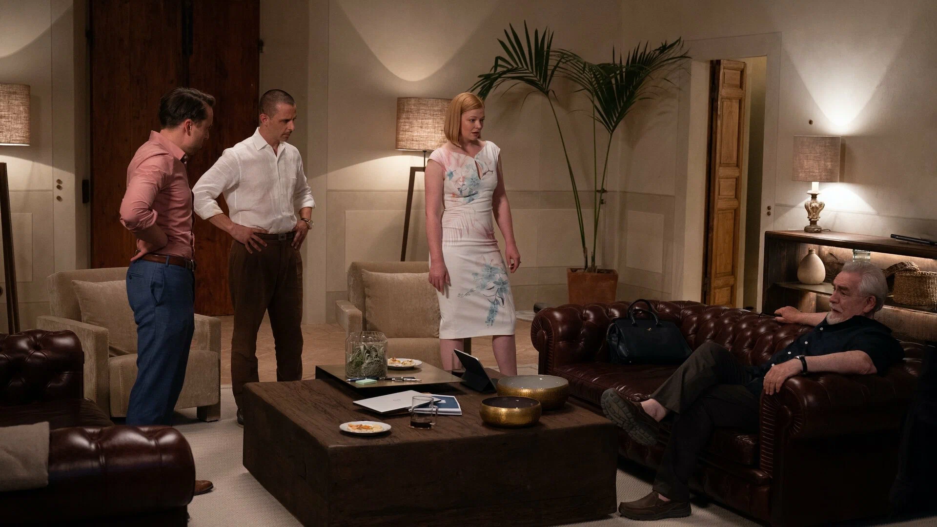 Кадр 3 из сериала Наследники 1 сезон (2018)