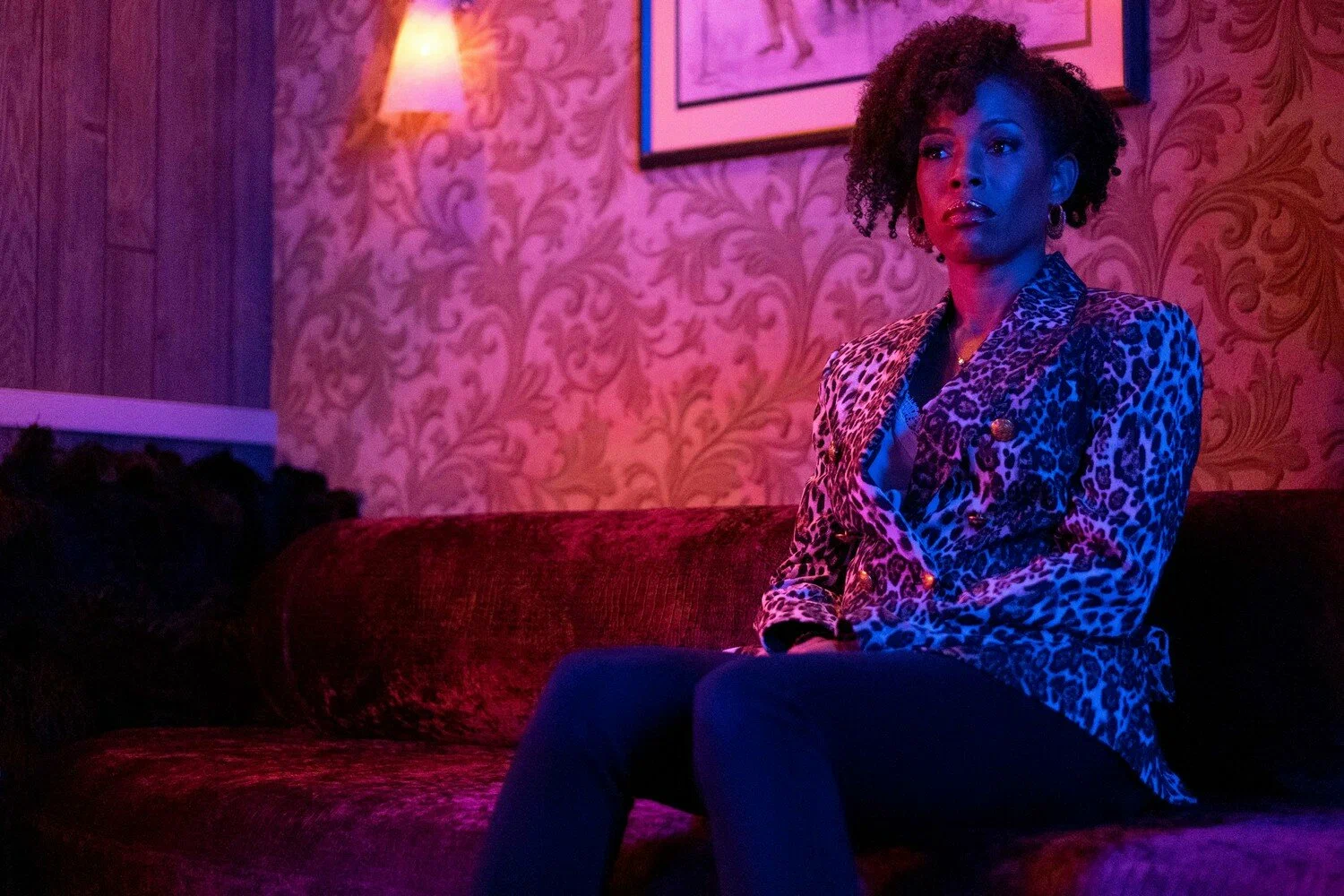 Кадр 3 из сериала Снегопад 0 сезон (2017)