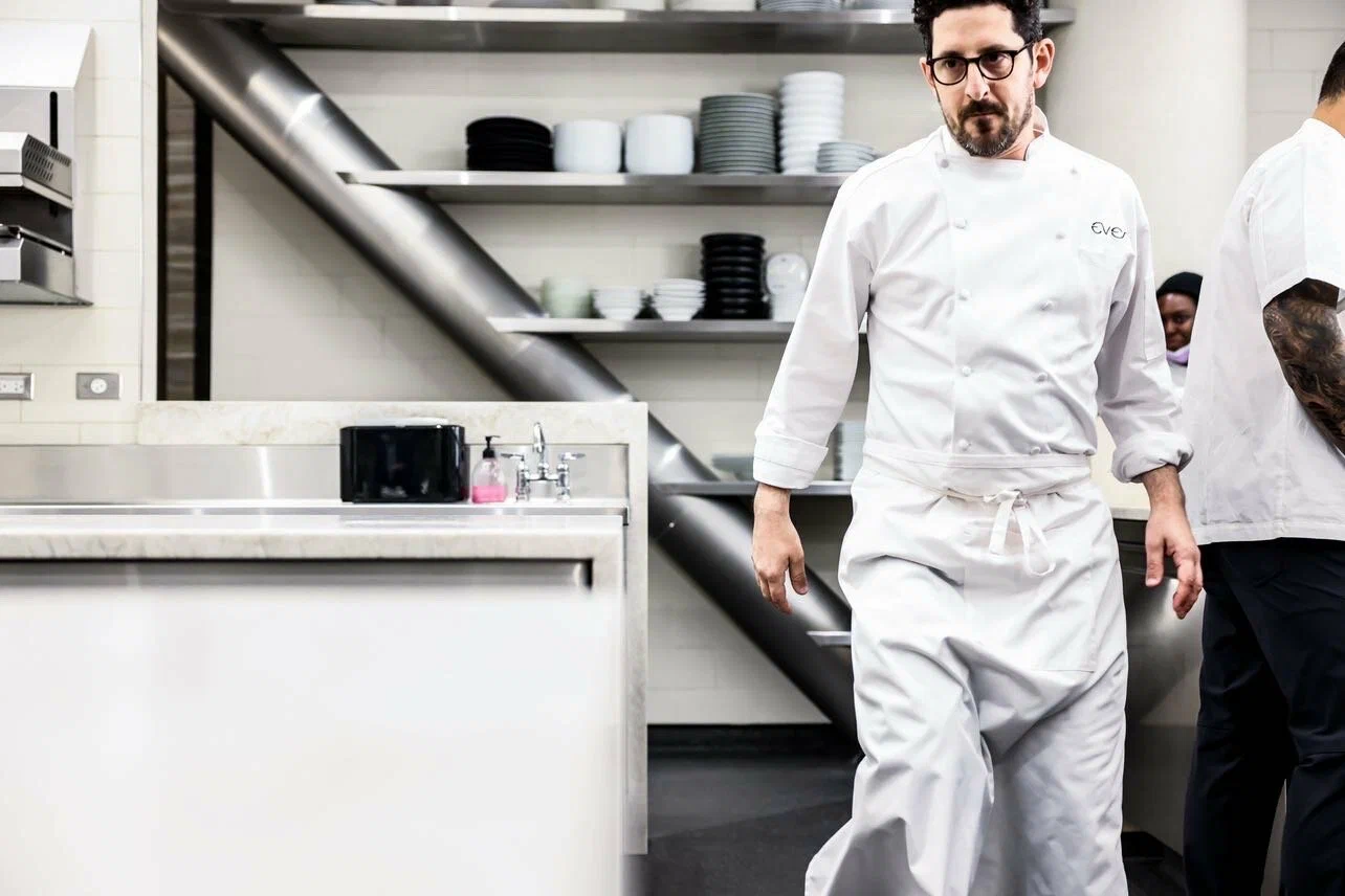 Кадр 1 из сериала Медведь 0 сезон (2022)