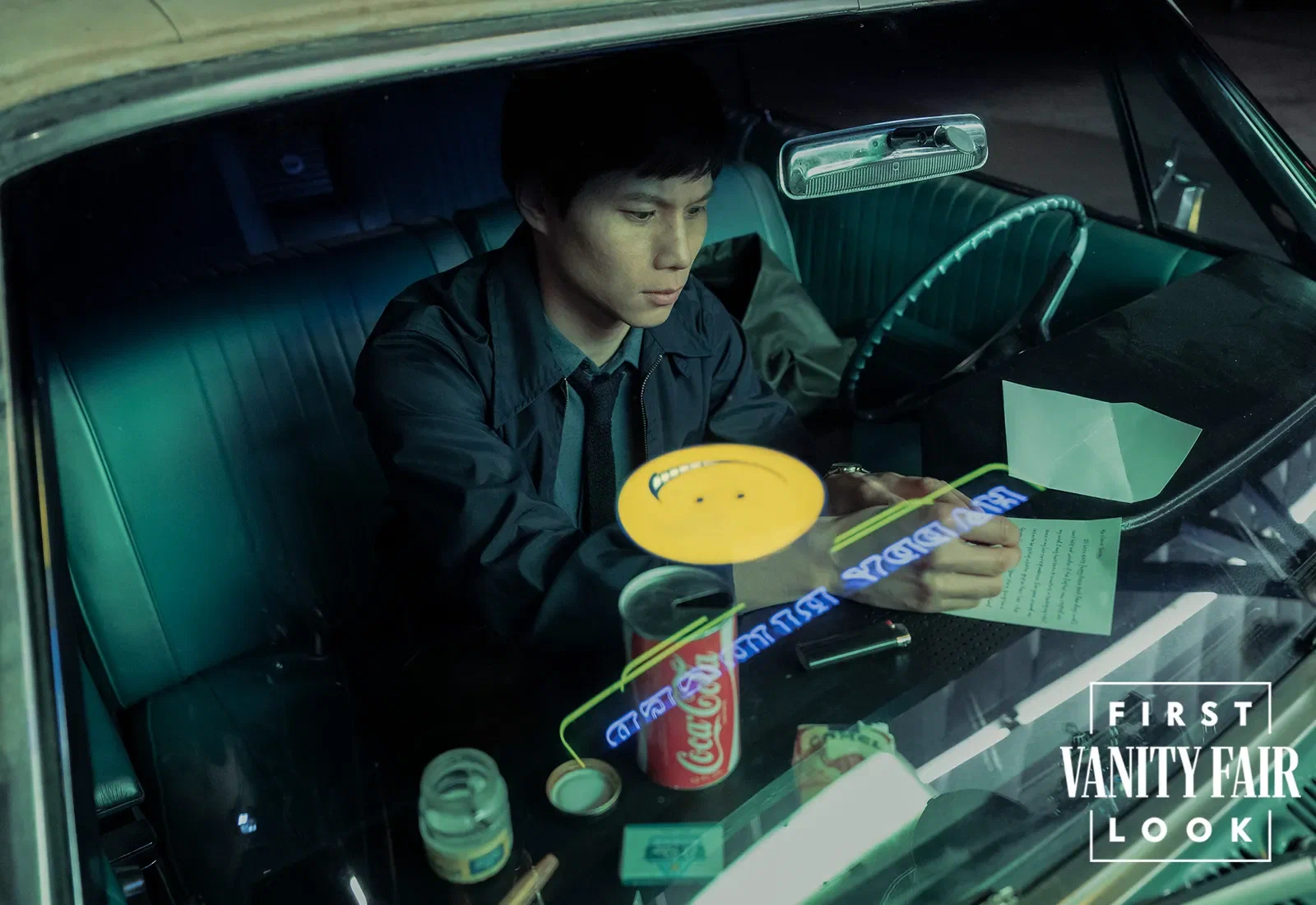 Кадр 2 из сериала Сочувствующий 0 сезон (2024)