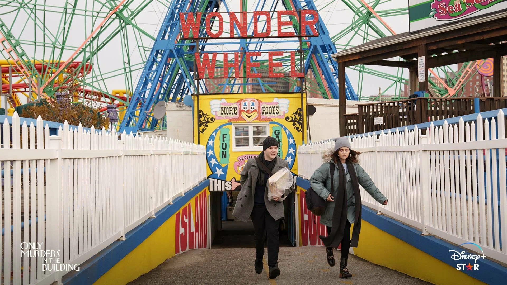 Кадр 3 из сериала Убийства в одном здании 0 сезон (2021)